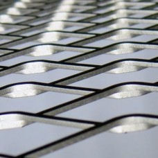 Сетка нержавеющая просечно-вытяжная TR 08Х18Н10 10х4х0,63х0,5 мм ТУ 1470-002-46288331-2009